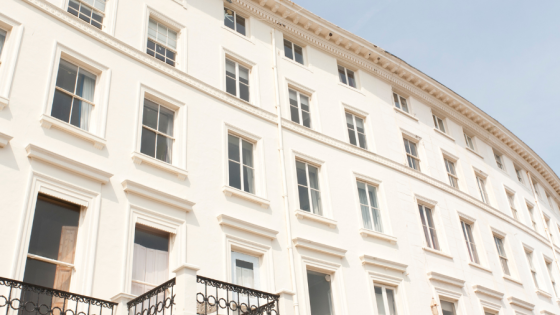 Selling your UK home and living abroad   image