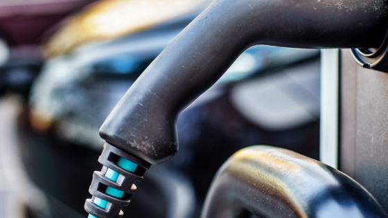 Choosing the right way to buy a vehicle for your business image