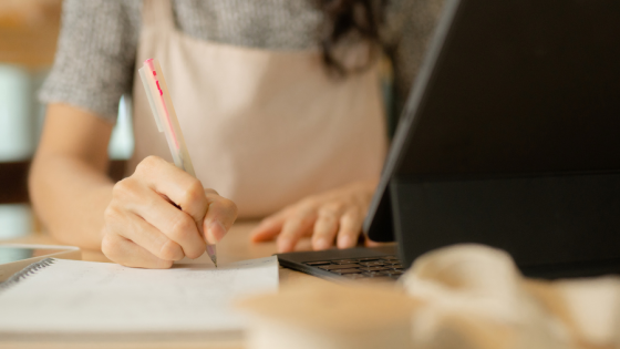 Paying Class 4 NICs image