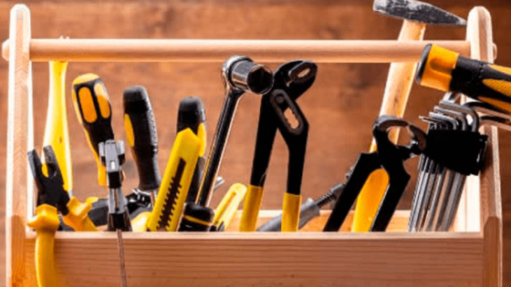 Claiming for uniforms, work clothing and tools image